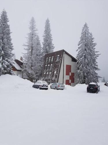 L&S Apartment Jahorina Bagian luar foto